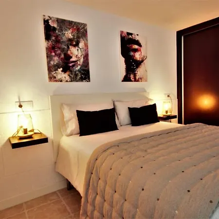 A Tan Solo 2 Minutos De La Playa דירה