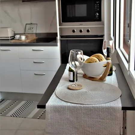 A Tan Solo 2 Minutos De La Playa